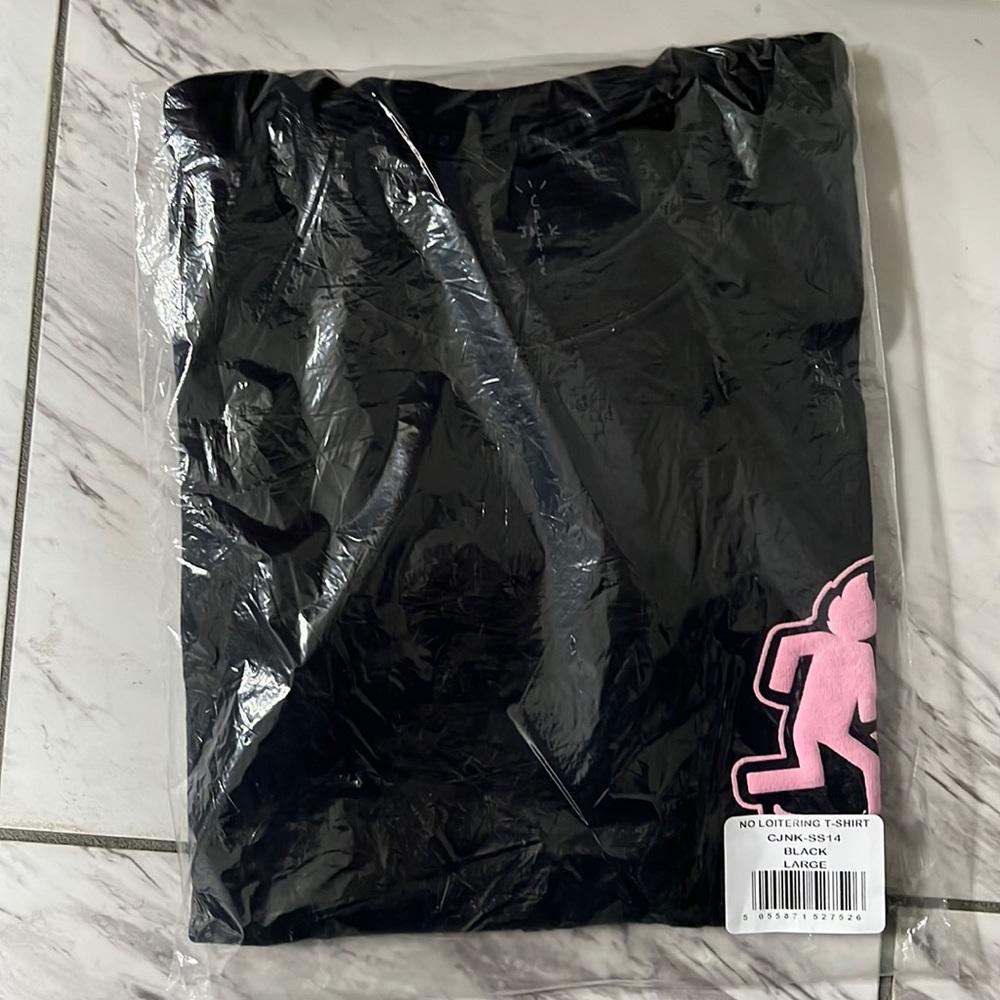 Travis Scott No Loitering T-Shirt   Brand New in Package